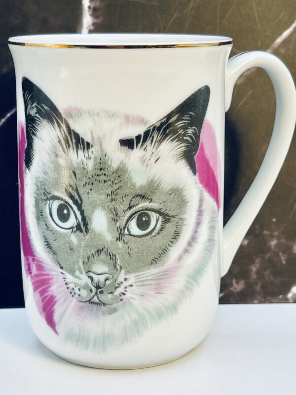 Siamese Cat Porcelain Mug with Gold Trim