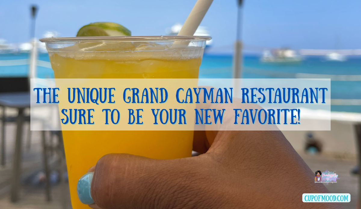 Cayman Lemonade drink at best restaurant near Grand Cayman cruise port