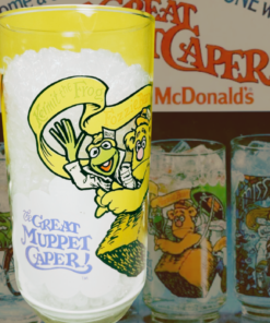 Kermit Fozzie Gonzo Great Muppet Caper Glass with vintage McDonald's promotion