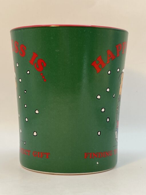 Happiness Is Peanuts Christmas Mug with Linus Christmas Coffee Cup Happiness Is Finding The Perfect Gift - Image 4