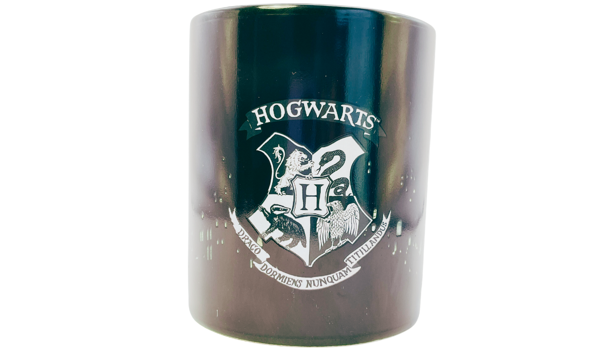 Harry Potter Hogwarts Heat Activated Mug left side showing concealed castle artwork before activation