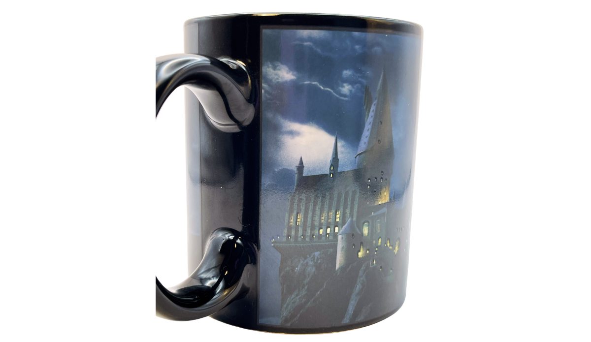 Harry Potter Hogwarts Heat Activated Mug activated castle artwork opposite side view