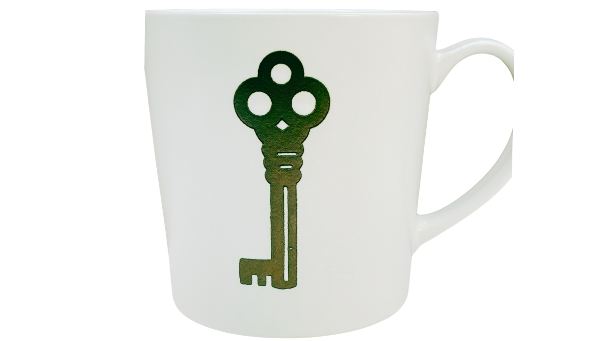 Key Lock Couples Mug with metallic vintage key design