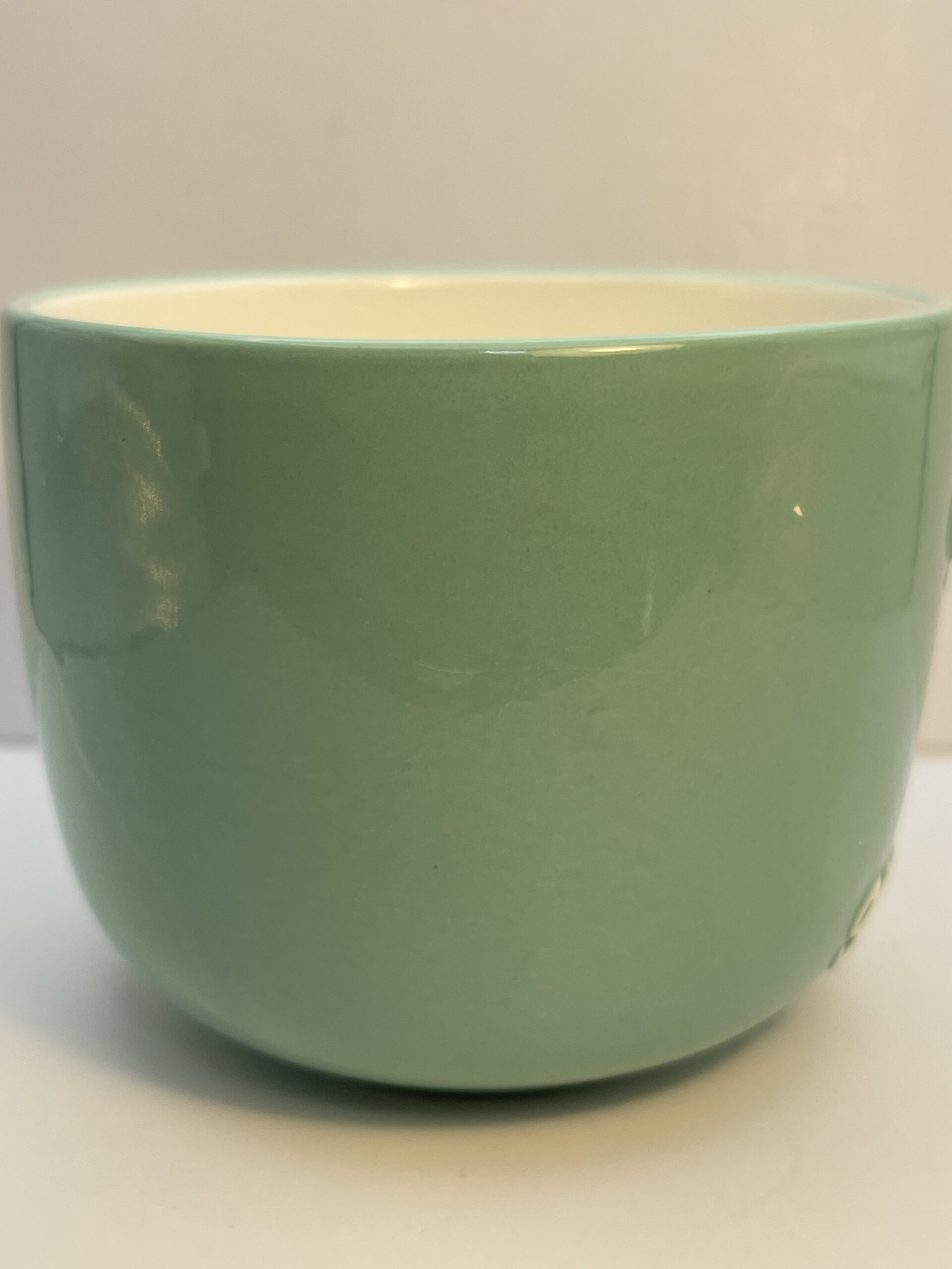 Show grandma some love and a honor with the Greatest Grandma Sandra Magsamen Mug.  It's the perfect #cupofmood by renowned artist and author Sandra Magsamen.