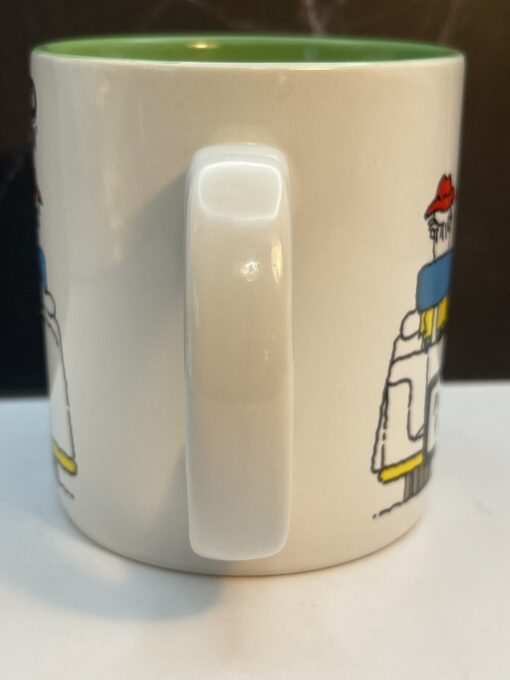 This vintage Retired Golfer Funny Coffee Mug Vintage is the perfect #cupofmood to tee up laughs and serve a hot cup of freedom!