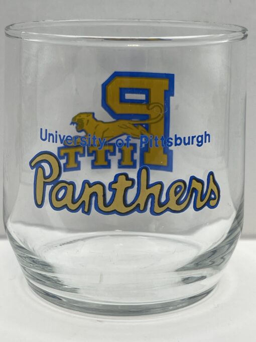 Celebrate college basketball history and Panther pride with our Vintage Pitt Panthers Collectible Glass! It's the perfect #cupofmood and a rare gem.