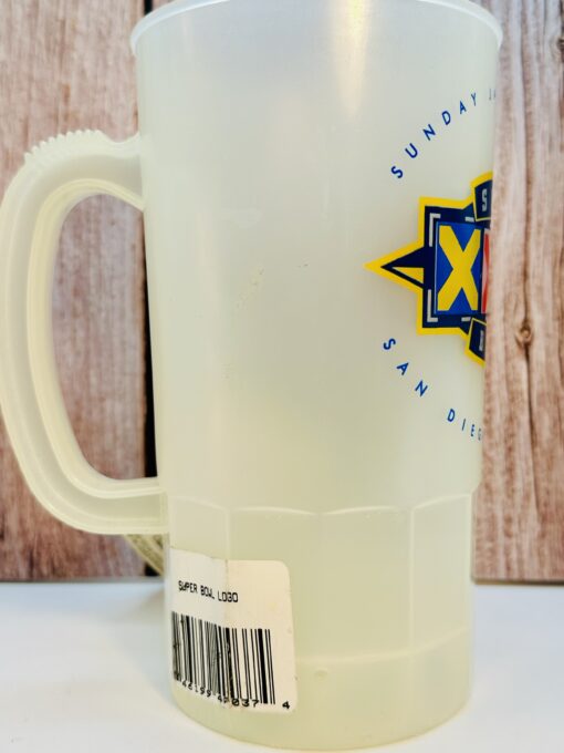 Collectible NFL glassware Super Bowl XXXII