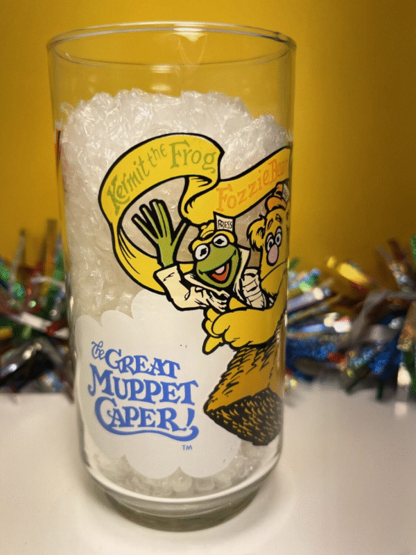 This vintage Great Muppet Caper Glass is the perfect #cupofmood and/or gift for your favorite Muppet fan. This throwback cup features Kermit, Gonzo and Fozzie in a hot air balloon.