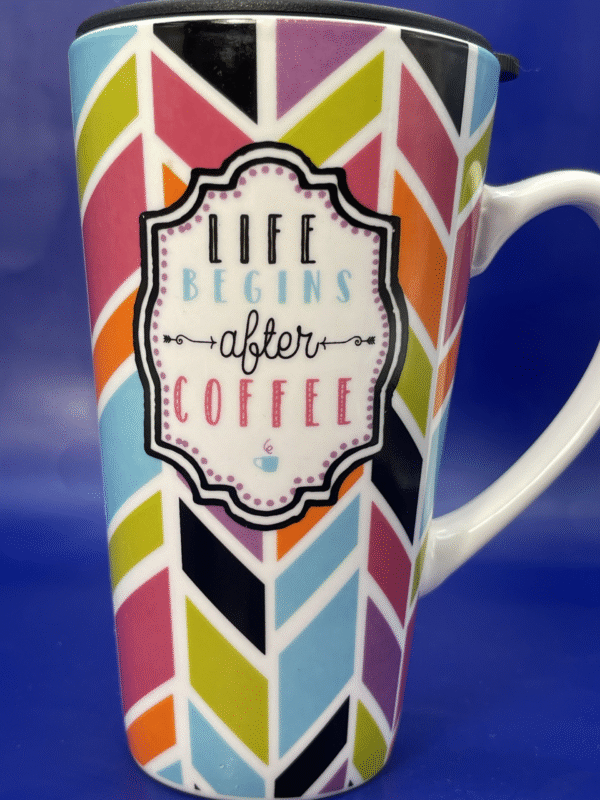 This 16-ounce travel latte mug is more than just a container; it’s a work of art that promises to brighten up your mornings and keep your coffee hot on the go. Featuring a stunning array of slanted tiles in vibrant hues.
