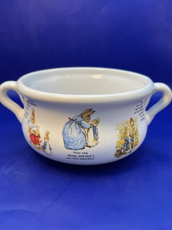 Step into the enchanting world of Beatrix Potter with our Vintage Beatrix Potter Soup Mug.  It’s the perfect #cupofmood and a timeless treasure!