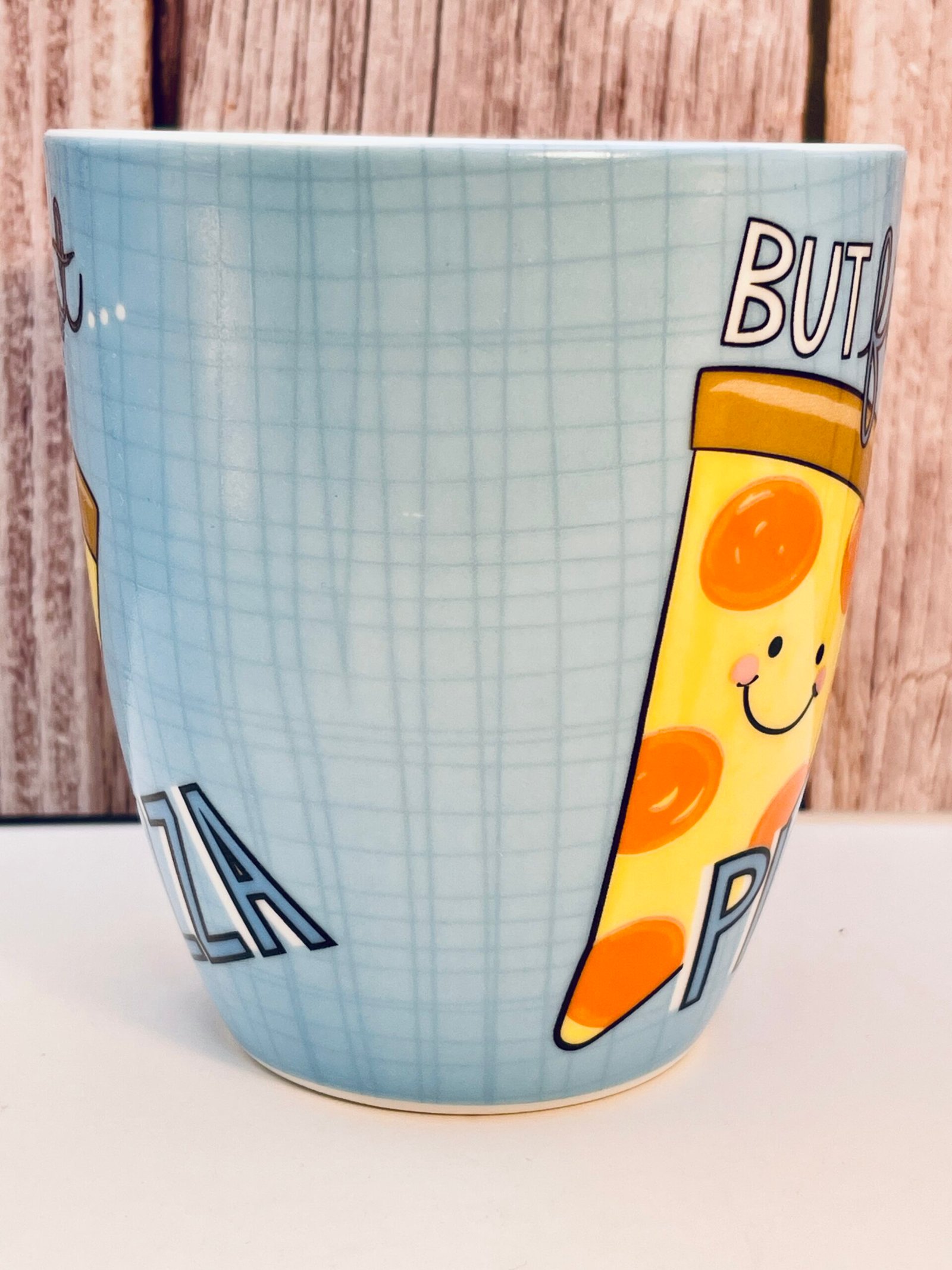 Funny Pfaltzgraff Pink Light Studio pizza mug