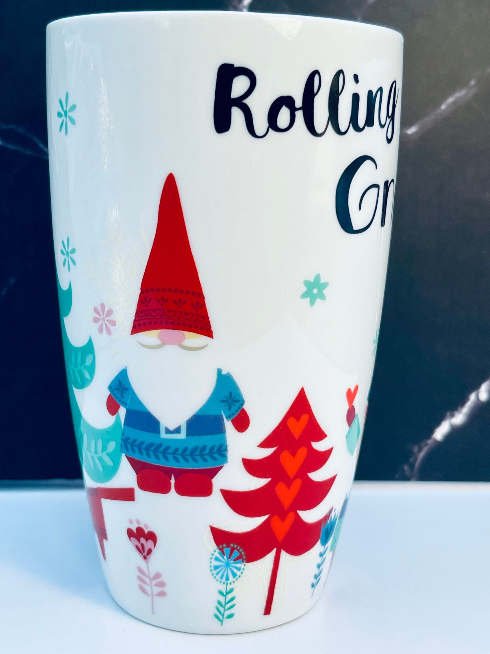 White 16 oz holiday mug with gnome pattern
