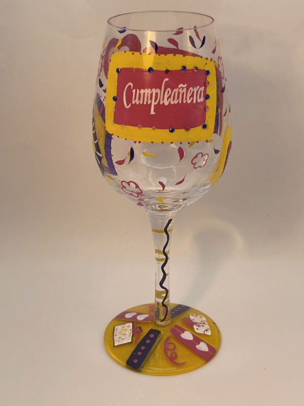 This Lolita “Cumpleanera” Birthday Wineglass with Recipe is the perfect #cupofmood for the Birthday Girl celebrating a special birthday.
