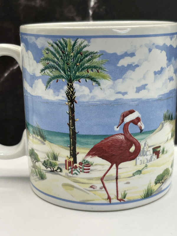 The Noble Excellence Christmas Flamingo Mug brings together the magic of Christmas with the tropics. It’s the perfect #cupofmood and best of both worlds.