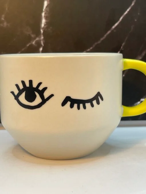 Brighten up your mornings with the 2017 Winking Eye Mug from Starbucks! It’s the perfect #cupofmood for anyone who believes life is too short to be serious.