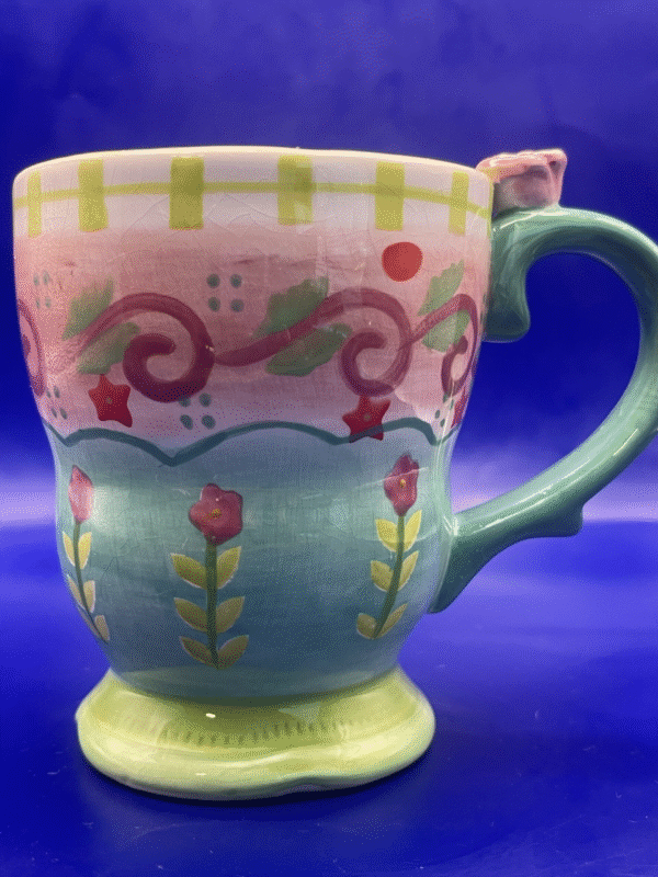 Indulge in a delightful burst of color with our whimsical 3D Cupcakes Cartwheels Floral Mug. It’s the perfect #cupofmood and a delightful addition.