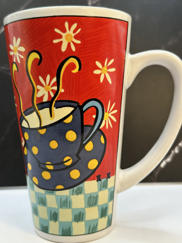 Bring cheerful vibes to your tea time with the Teapot Tea Cup Latte Mug. It’s the perfect #cupofmood and the perfect addition to the Tea Lovers Collection.