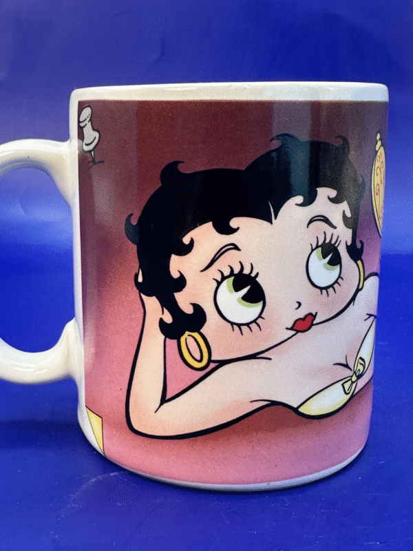 Introducing the Miss Boopmate Betty Boop Mug! It’s the perfect #cupofmood and a nostalgic must-have for any Betty Boop fan!