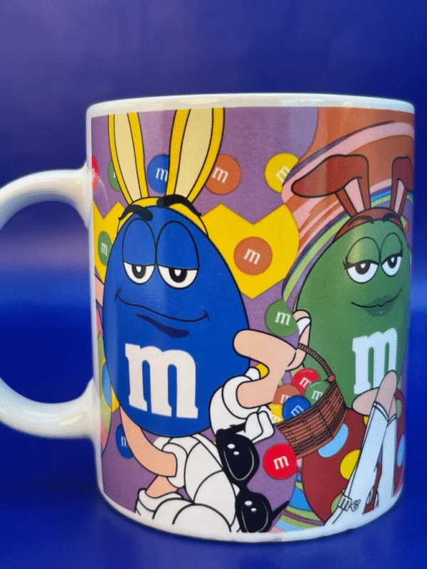 Hop into the Easter spirit with the delightful Vintage M&M Easter Mug. It’s the perfect #cupofmood and a charming new addition to the M&M Collection.