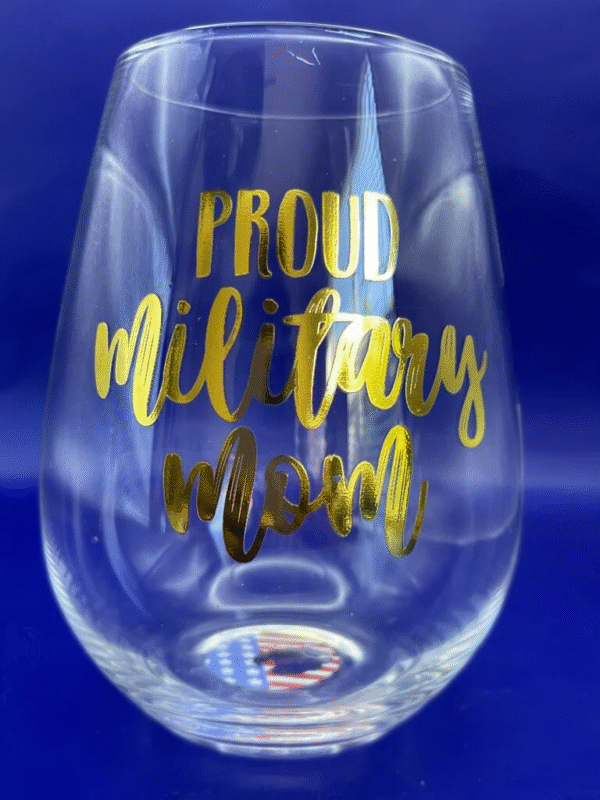 Introducing the Proud Military Mom Wine Glass. It’s the perfect #cupofmood and gift wine glass for a proud military mom in your life, even if that’s you!