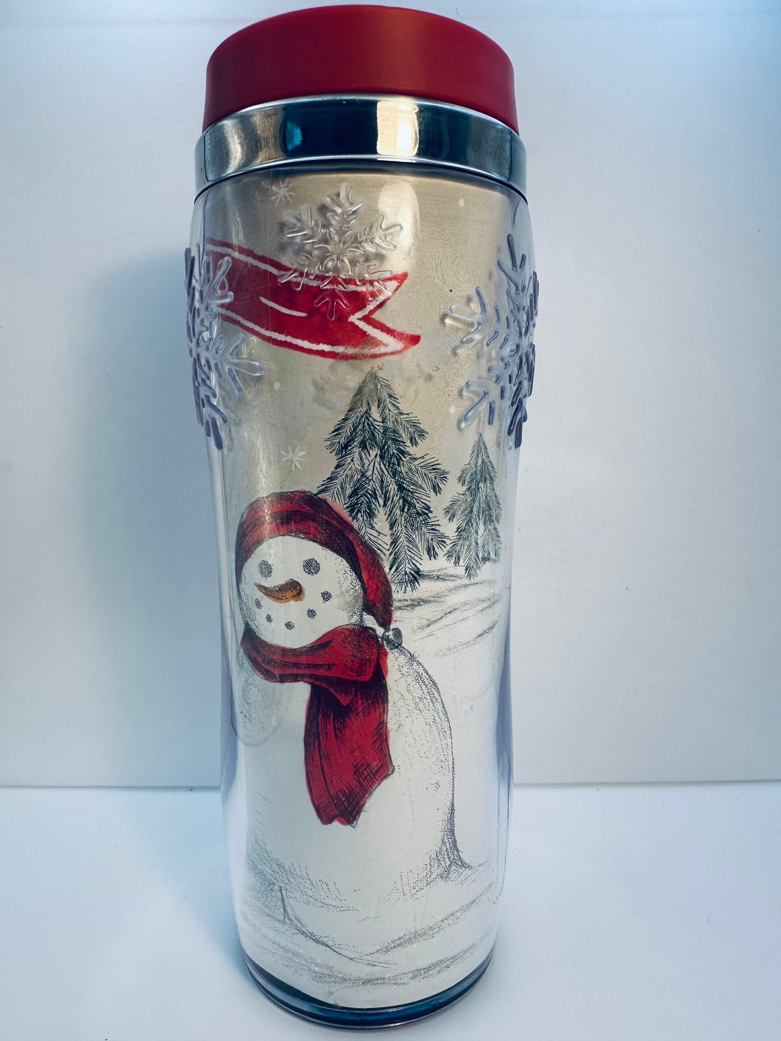 Embossed snowflake Christmas travel cup