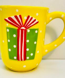 Yellow Christmas mug with gift box