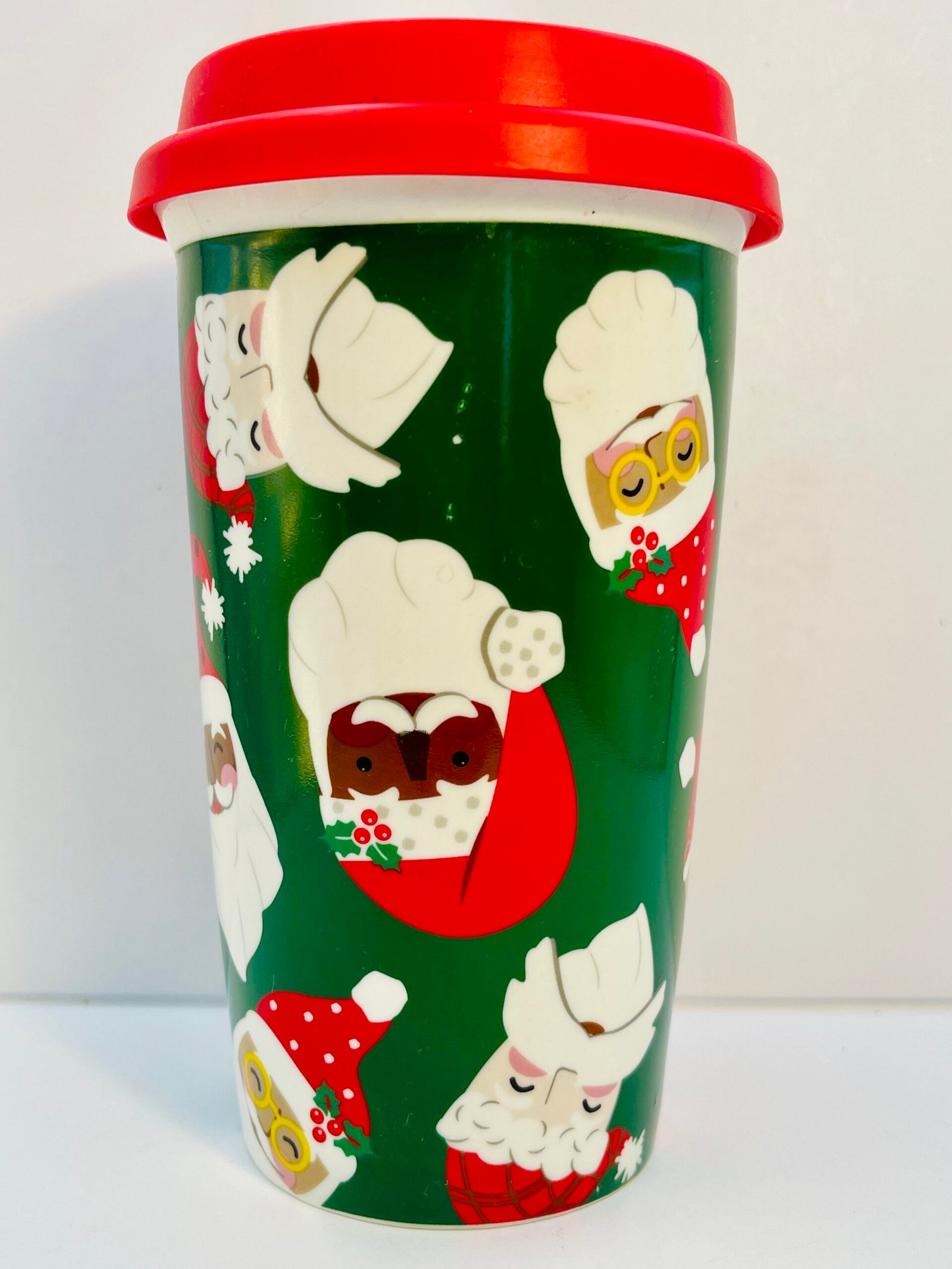 Vibrant holiday travel mug for gifting