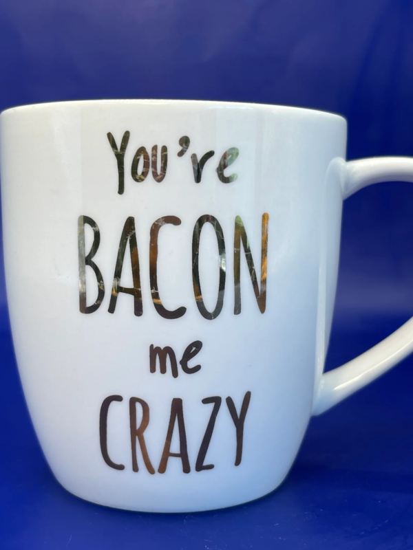 Get ready to “pig out” on laughs with the 3D Bacon Me Crazy Mug! It’s the perfect #cupofmood and a perfect mix of humor and function.