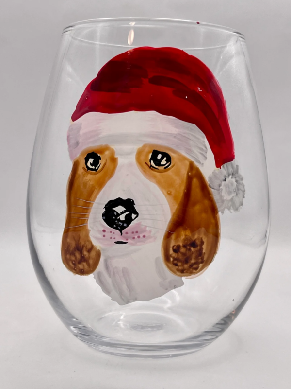 Sip your favorite holiday vintage in style with the Pier 1 Christmas Beagle Wine Glass.