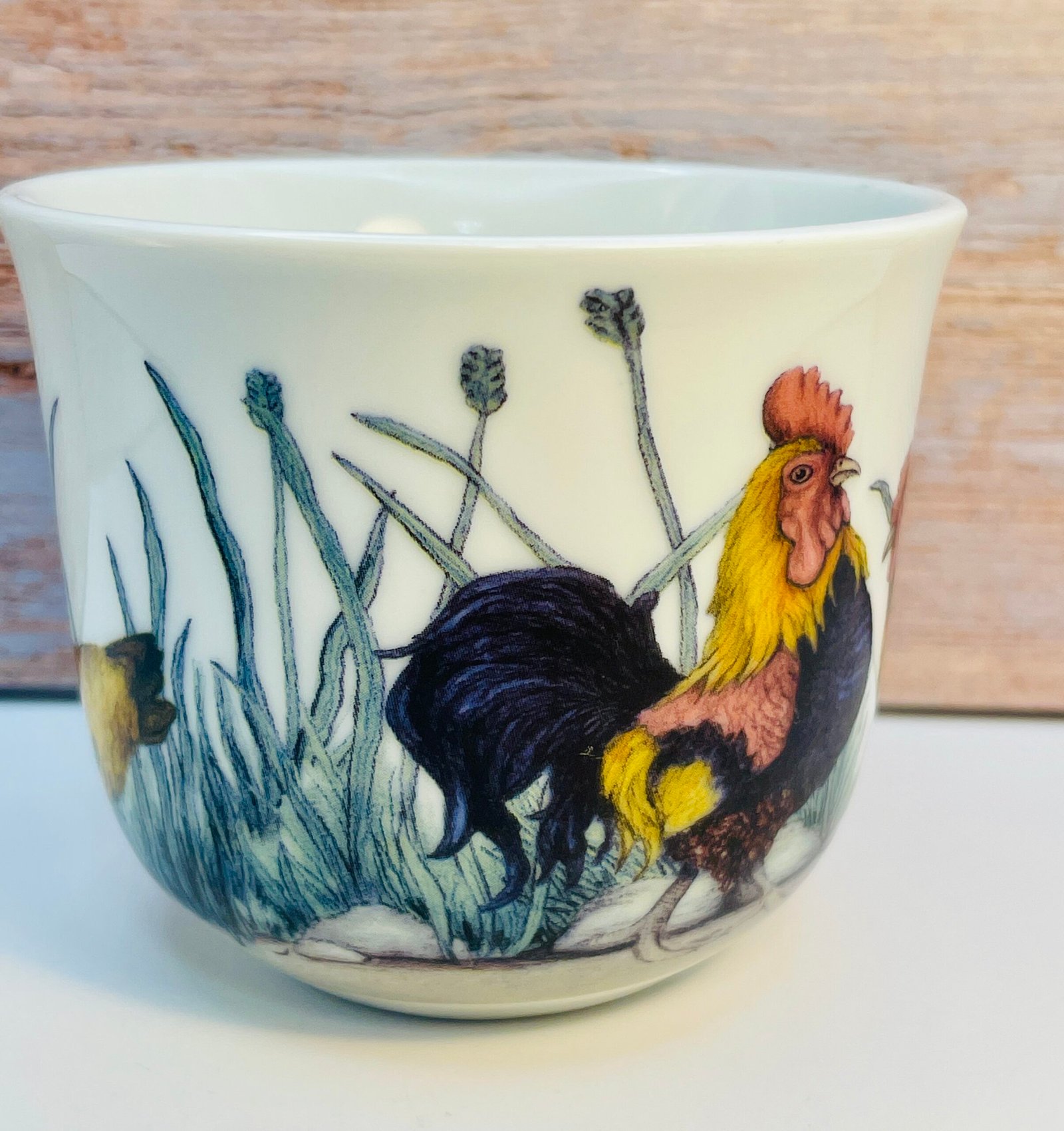 Kent Pottery Rooster Hen Mug side design