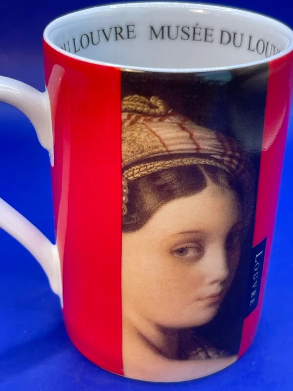 Add a touch of Parisian charm to your mornings with our Jumbo Paris Postcard Mug! It’s the perfect #cupofmood with a stunning deep red interior and handle.