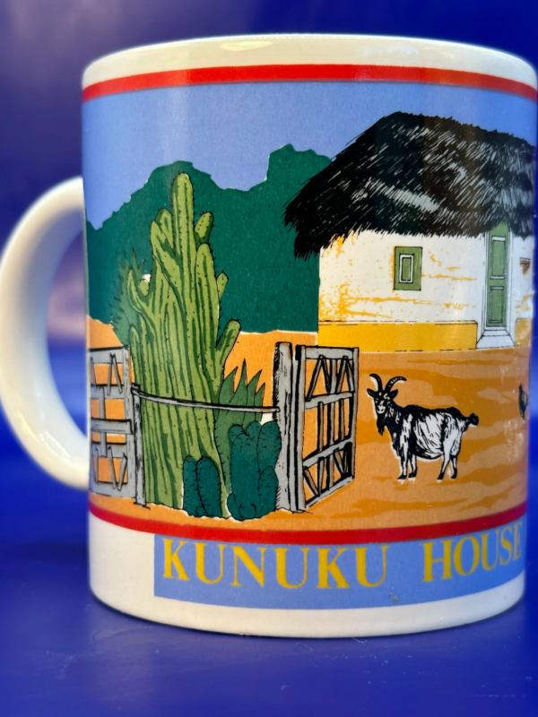 Step into the vibrant charm of the Caribbean with the Kunuku House Curacao Souvenir Mug. It’s the perfect #cupofmood and delightful addition.