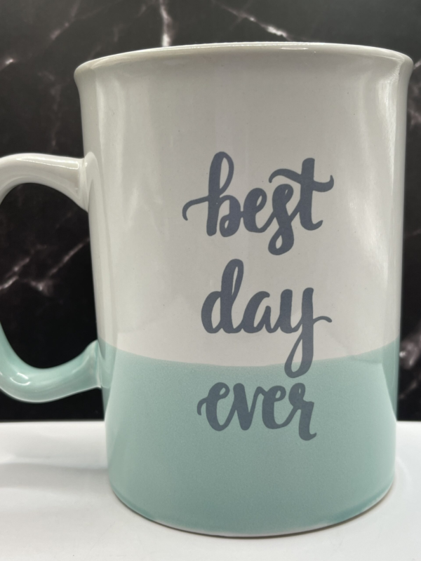 Introducing the Jumbo Best Day Ever Mug by Amici Home  It’s the perfect #cupofmood and a sip of pure optimism!

Indeed, this stylish, oversized 28-ounce ceramic mug designed to keep the good vibes flowing.