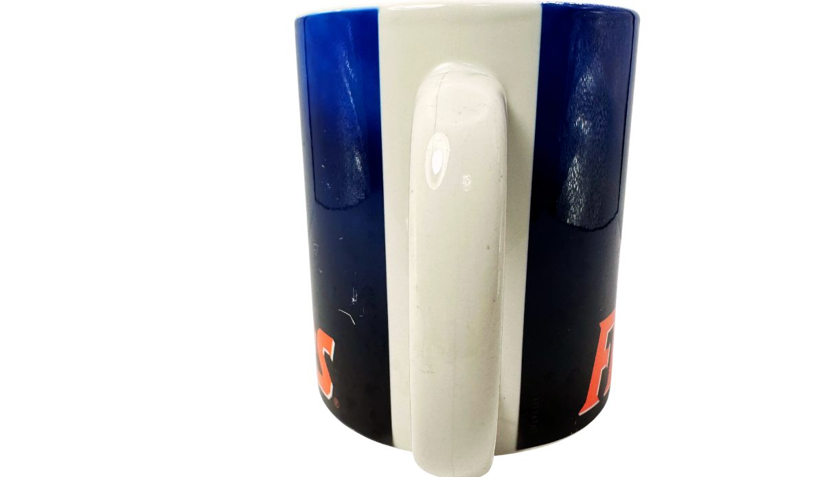 Florida Gators Blue Ombre Mug handle view with white handle and blue wraparound design