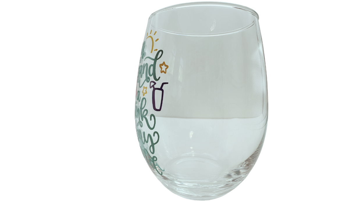 Sun Sand Drink Stemless Wine Glass left side view with colorful drink artwork near edge